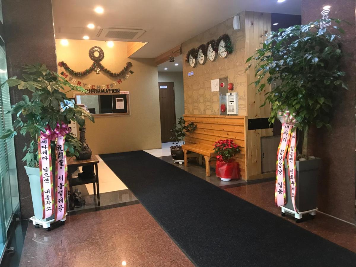 Gung Hotel จอนจู ภายนอก รูปภาพ