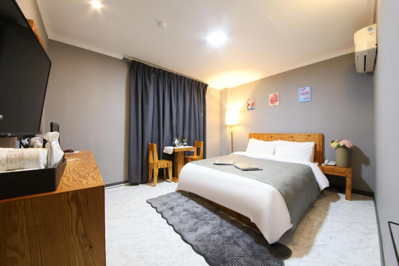 Gung Hotel จอนจู ห้อง รูปภาพ