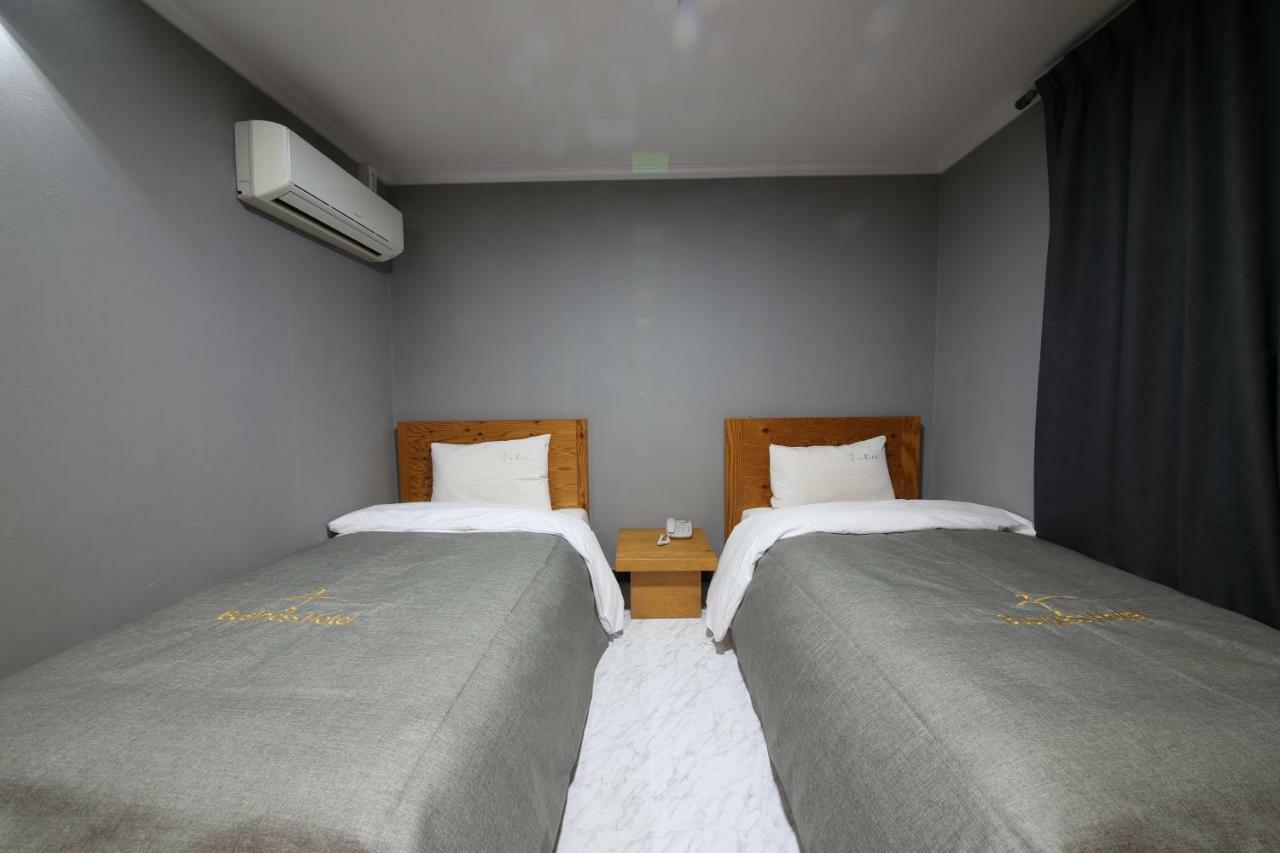 Gung Hotel จอนจู ภายนอก รูปภาพ