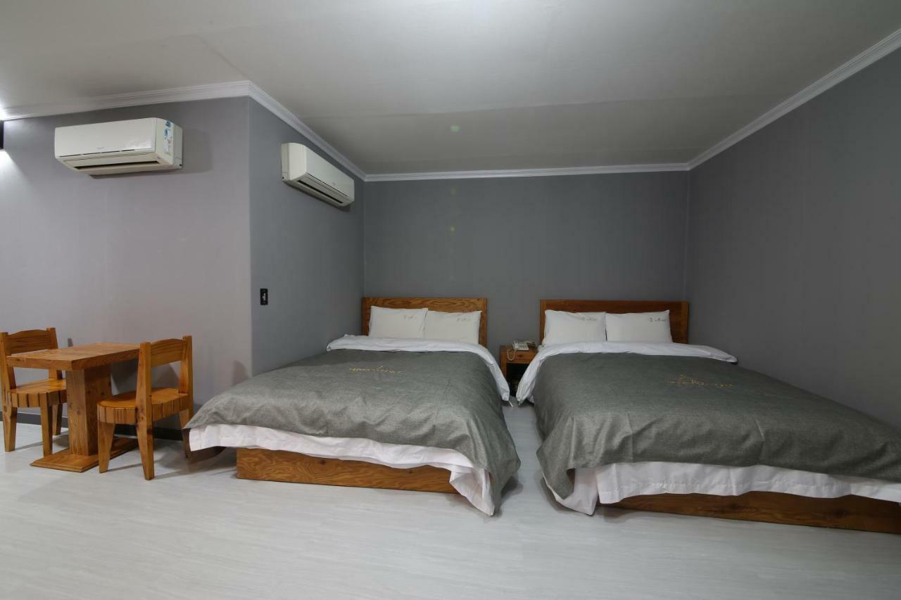 Gung Hotel จอนจู ภายนอก รูปภาพ