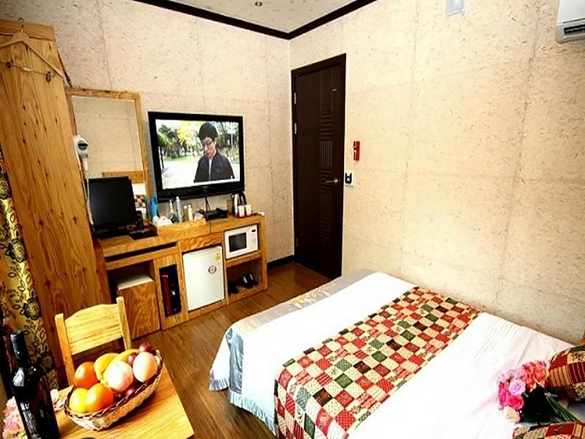 Gung Hotel จอนจู ภายนอก รูปภาพ